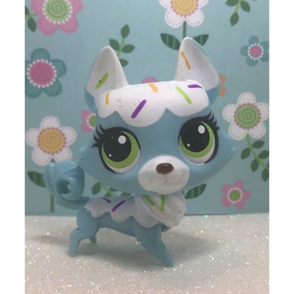 Auth Littlest Pet Shop # 3235 Blue White Husky Purple Green Yellow Sprinkles - Picture 2 of 3